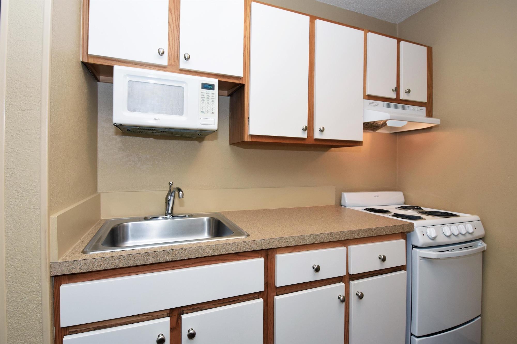 Suburban Studios Copley Akron West Ngoại thất bức ảnh