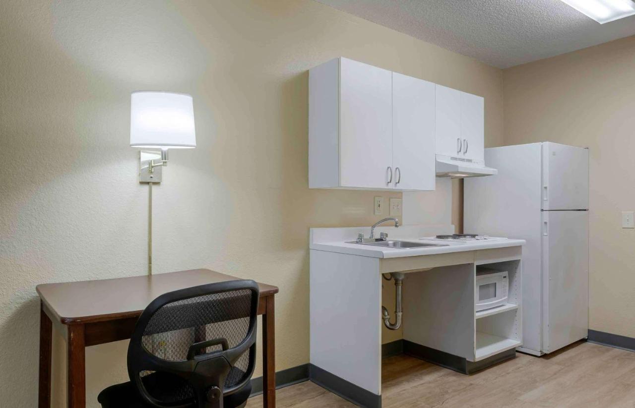 Suburban Studios Copley Akron West Ngoại thất bức ảnh