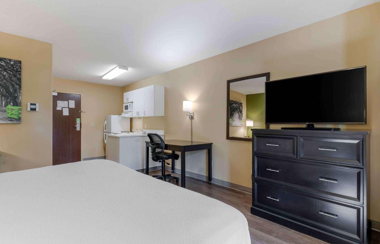 Suburban Studios Copley Akron West Ngoại thất bức ảnh