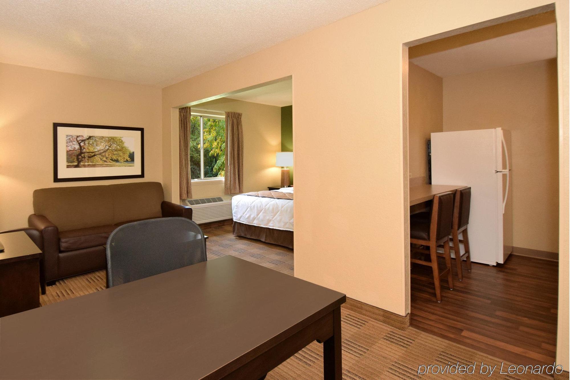 Suburban Studios Copley Akron West Ngoại thất bức ảnh